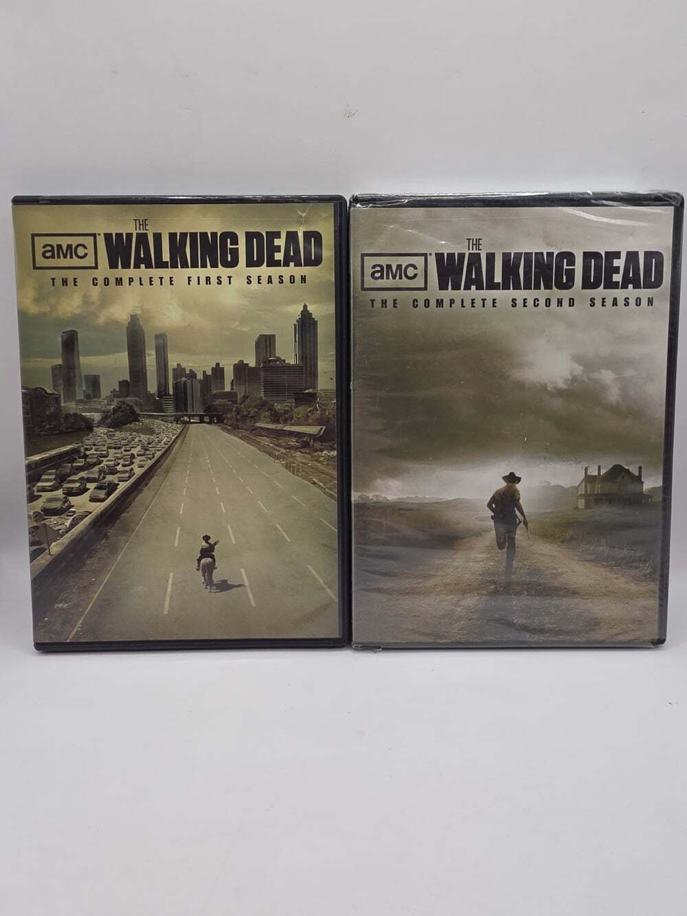 The Walking Dead Seasons 1, 2 Dvds Zombies
